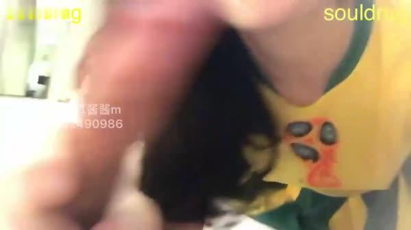 最新极品美乳女神完具酱酱M之世界杯女粉丝与球员的故事 穿足球宝贝制服直接无套操 超多白浆 超清1080P原版